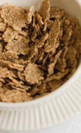 Los cereales de desayuno con base de arroz integral son un alimento rico en vitamina B12 y vitamina B6 cereales de desayuno con base de arroz integral, alimento rico en vitamina B12 y vitamina B6