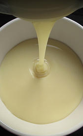 La leche condensada desnatada con azucar es un alimento rico en yodo leche condensada desnatada con azucar, alimento rico en yodo