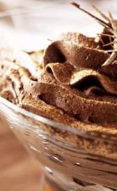 Mousse de chocolate, alimento preteneciente a la categoría de los postres lácteos mousse de chocolate, alimento preteneciente a la categoría de los postres lácteos